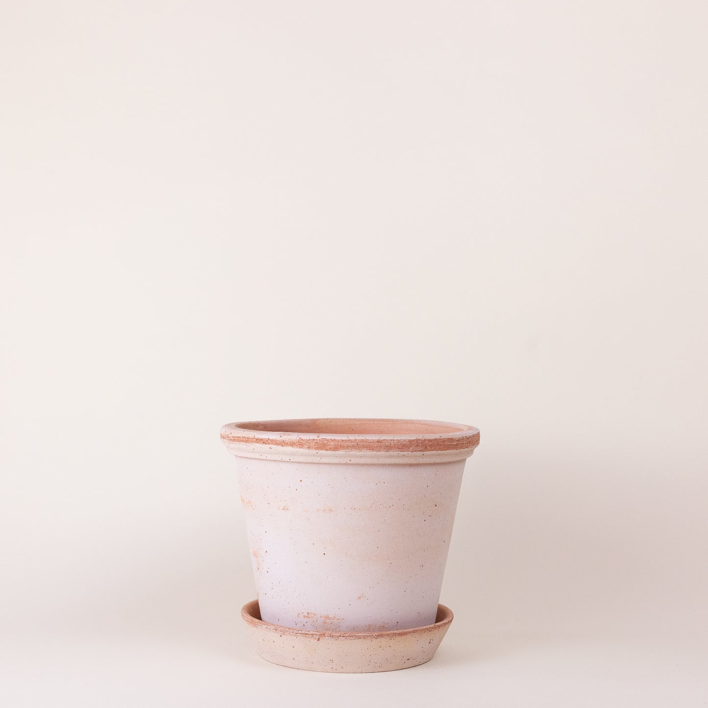 Flora Pot with Saucer